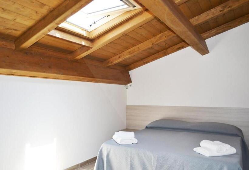 Номер Deluxe Вид на Город, B&b Santa Lucia, Rapolla