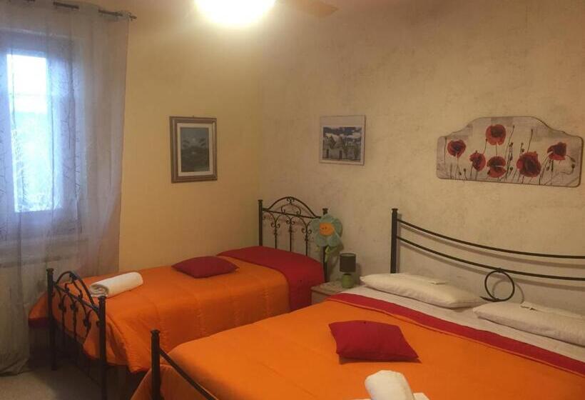 اتاق خانوادگی, Casa Delle Rondini