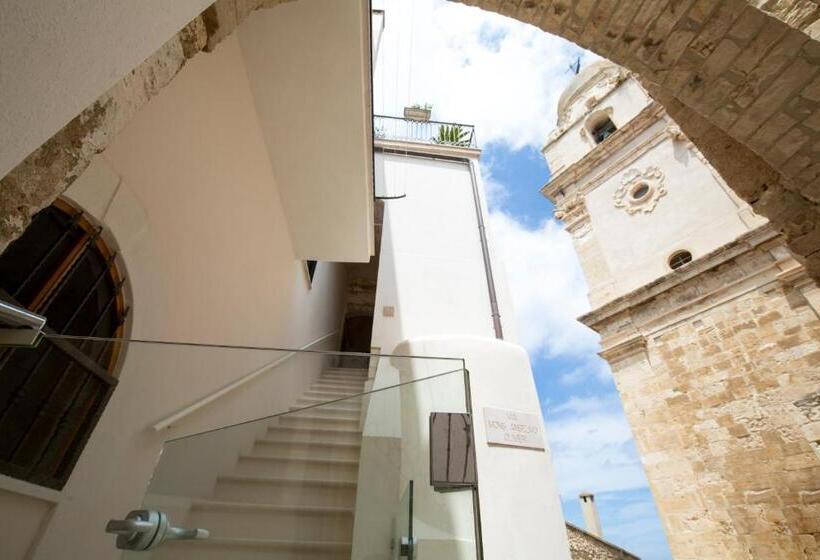 דירה בת חדר שינה 1 עם מרפסת, Al Castello Relais