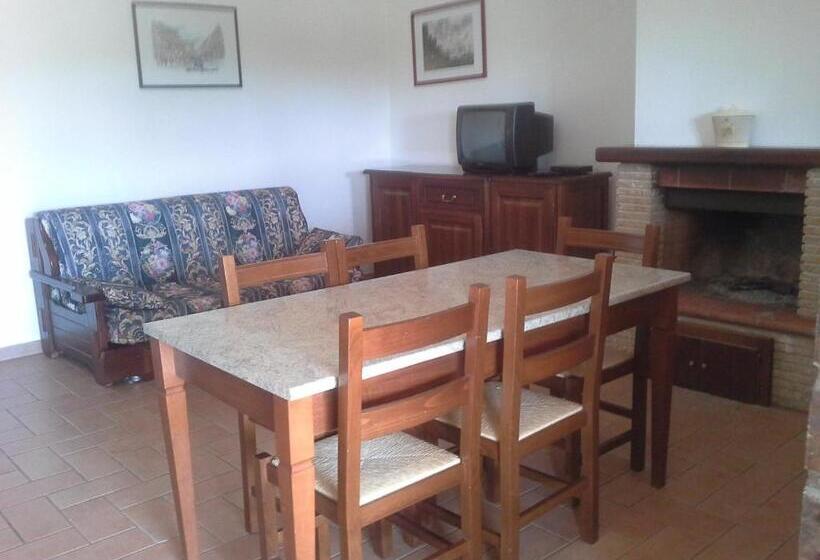 低层单卧公寓, Agriturismo Trosciole