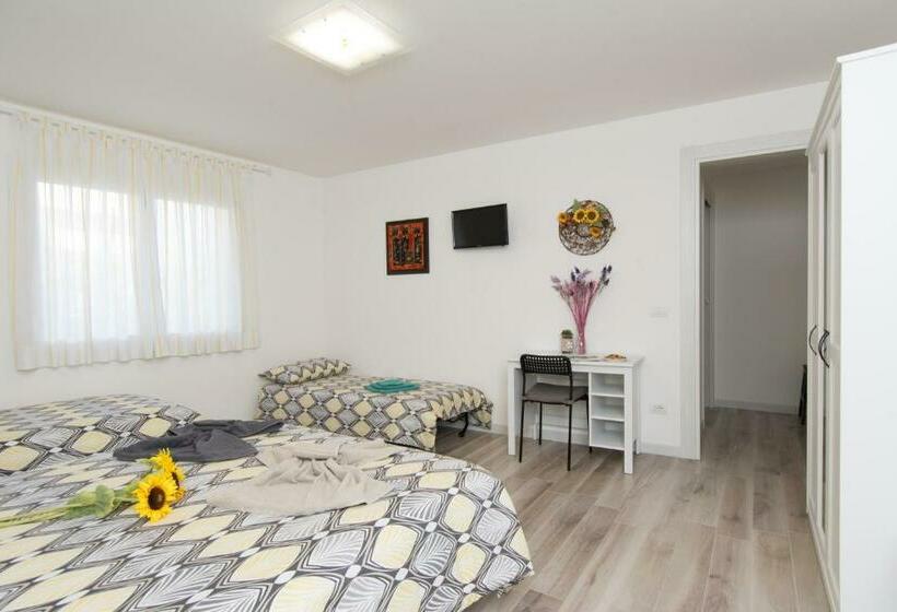 اتاق استاندارد چهار تخته, B&b Borgo Antico