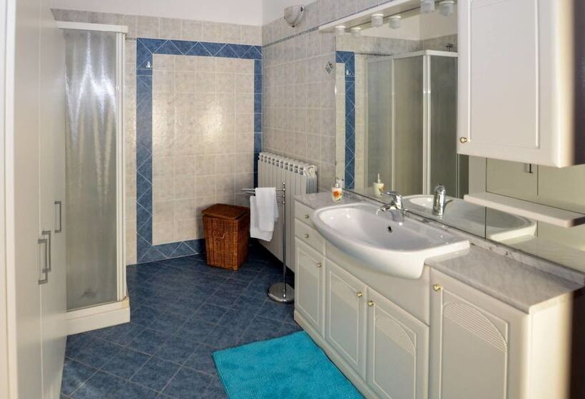 スタンダードシングルルーム, Chiaro Di Luna