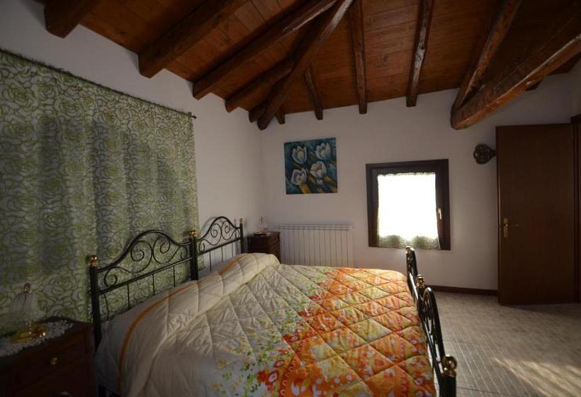 Номер Стандарт, Chiaro Di Luna