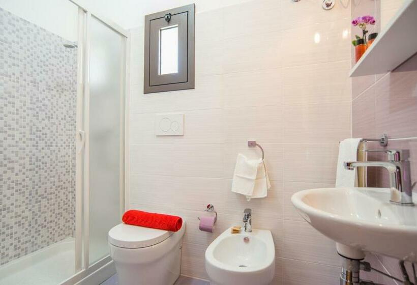 标准三人间, Bed & Breakfast Giulio