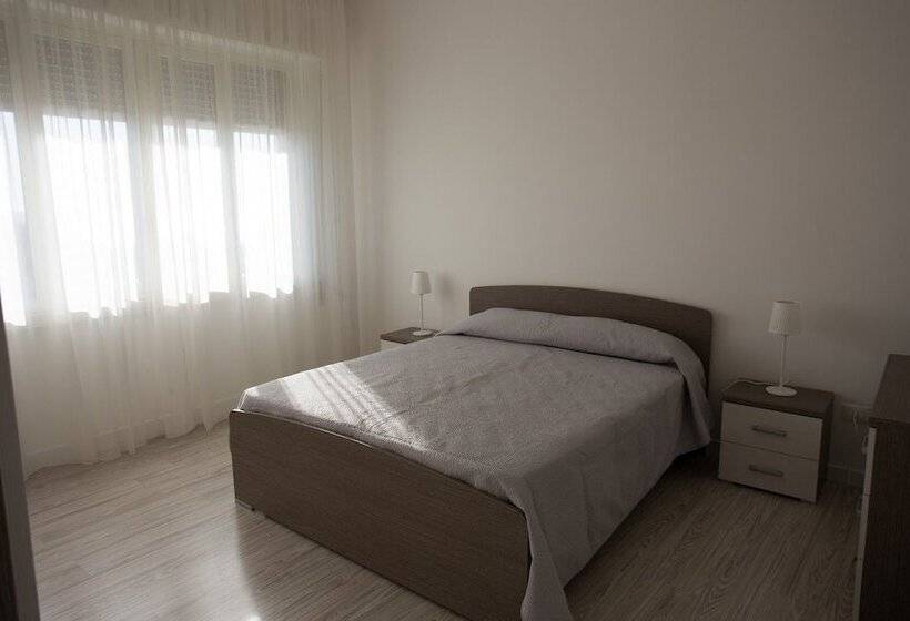 Апартаменты 2 Спальни Вид на Море, Aria Di Mare B&b