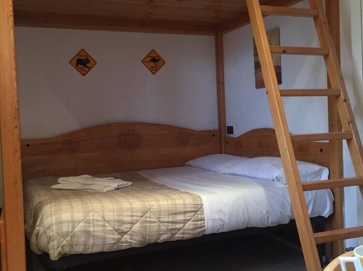 סטודיו קלאסי, B&b Pisolo E I Persi Pien