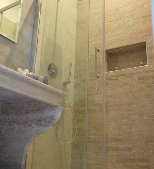 اتاق استاندارد با تخت بزرگ, B&b Relais I Cavalieri