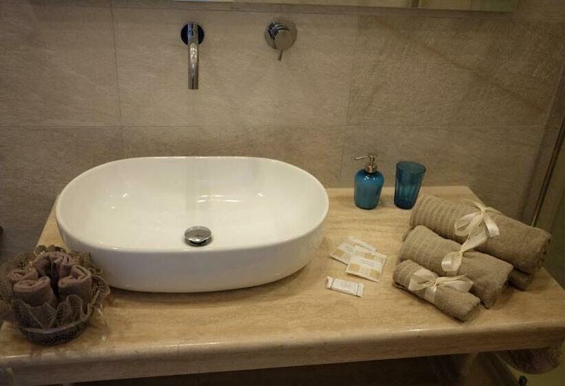 اتاق استاندارد با تخت بزرگ, B&b Relais I Cavalieri
