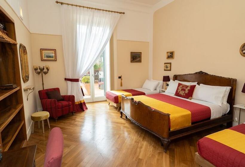 سوئیت سینیور, La Dimora Dei Reali