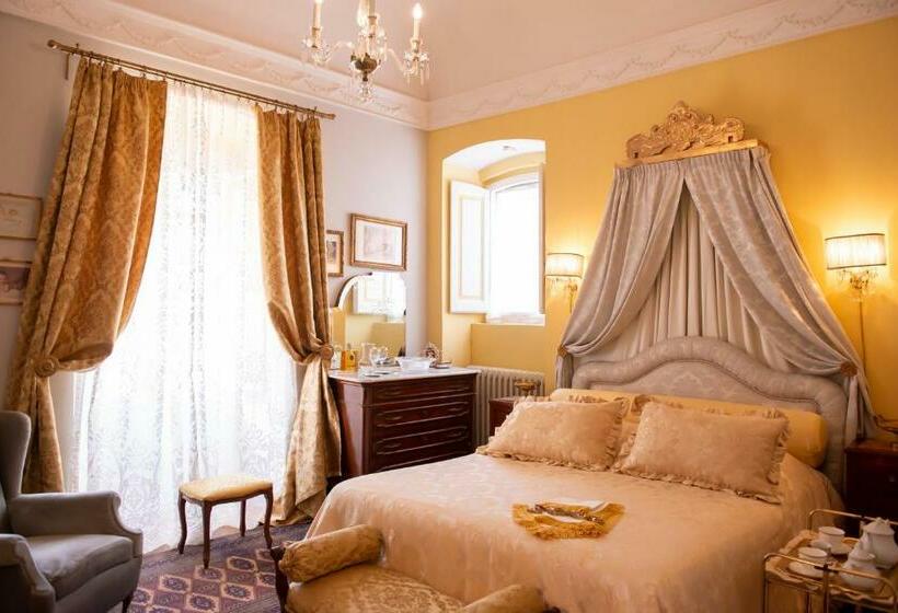 غرفة قياسية مزوَّدة بشُرفة, Casa Isabella B&b