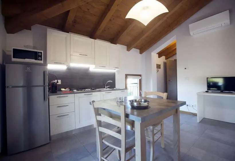 庭の見える１ベッドルームアパートメント, Agriturismo Mestroni