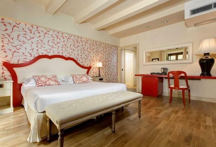 اتاق سوپریور, Grand Hotel Cavour