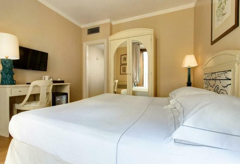 اتاق سوپریور, Grand Hotel Cavour