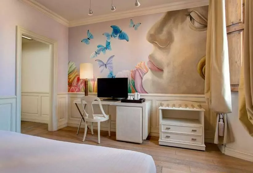 اتاق لوکس, Grand Hotel Cavour