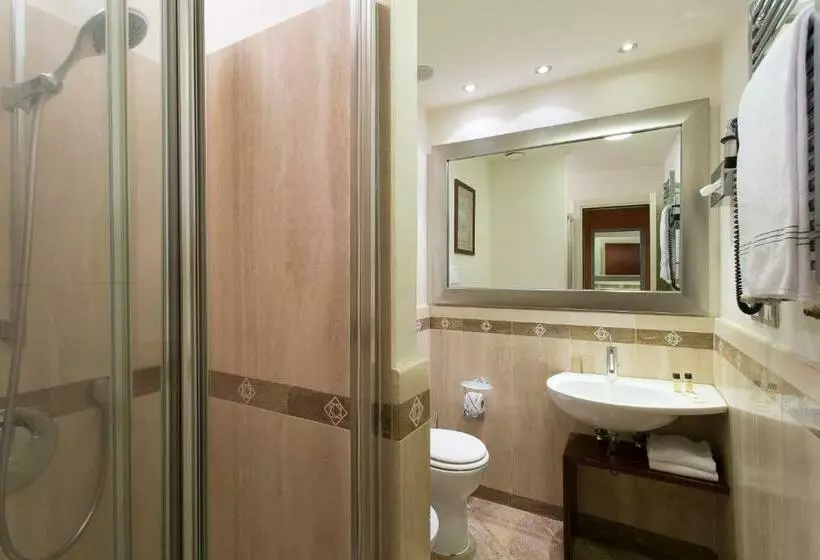 اتاق استاندارد, Grand Hotel Cavour