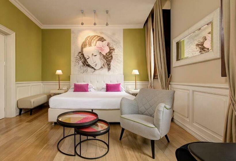 اتاق لوکس سه تخته, Grand Hotel Cavour