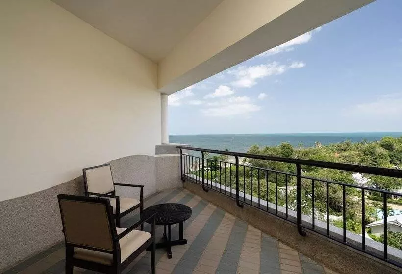 اتاق کلاسیک با چشمانداز دریا, Hilton Hua Hin Resort & Spa