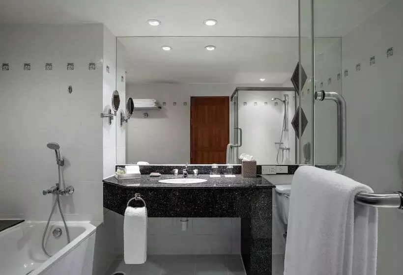 اتاق کلاسیک با چشمانداز دریا, Hilton Hua Hin Resort & Spa
