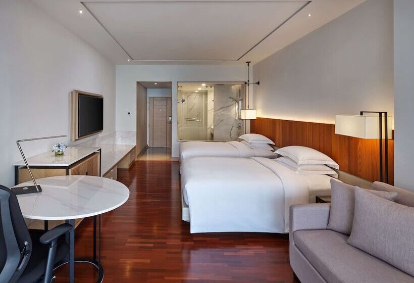 חדר פרמיום נוף לים, Hilton Hua Hin Resort & Spa