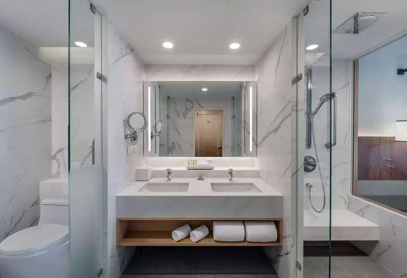 اتاق پرمیوم, Hilton Hua Hin Resort & Spa