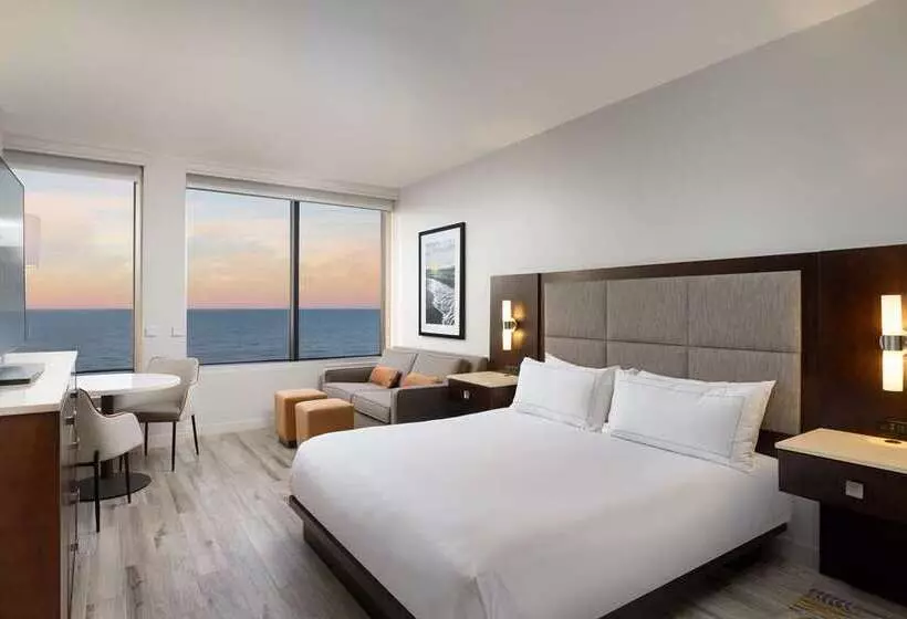 سوییت جونیور اجرایی, Hilton Hua Hin Resort & Spa