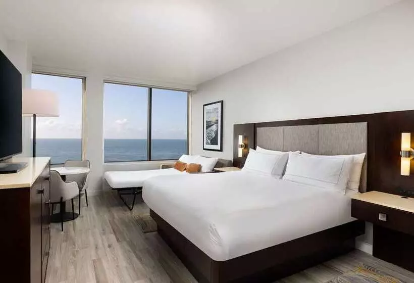 سوییت جونیور اجرایی, Hilton Hua Hin Resort & Spa