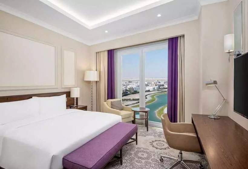 اتاق اجرایی با تخت بزرگ, Hilton Hua Hin Resort & Spa