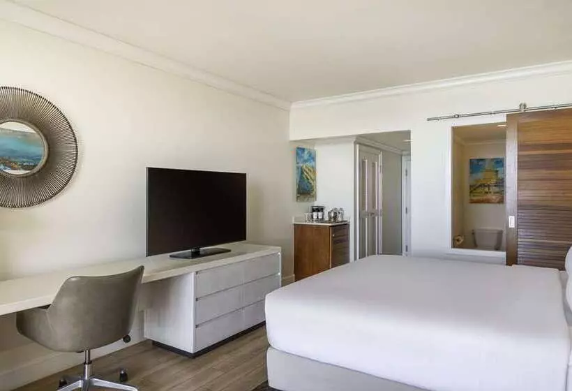 اتاق پرمیوم, Hilton Hua Hin Resort & Spa
