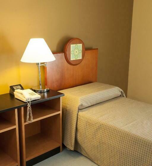 标准单人间, Albergo Athenaeum