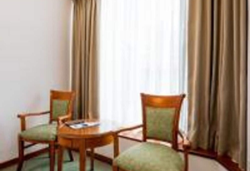 اتاق اکونومی, Duke Romana City Center