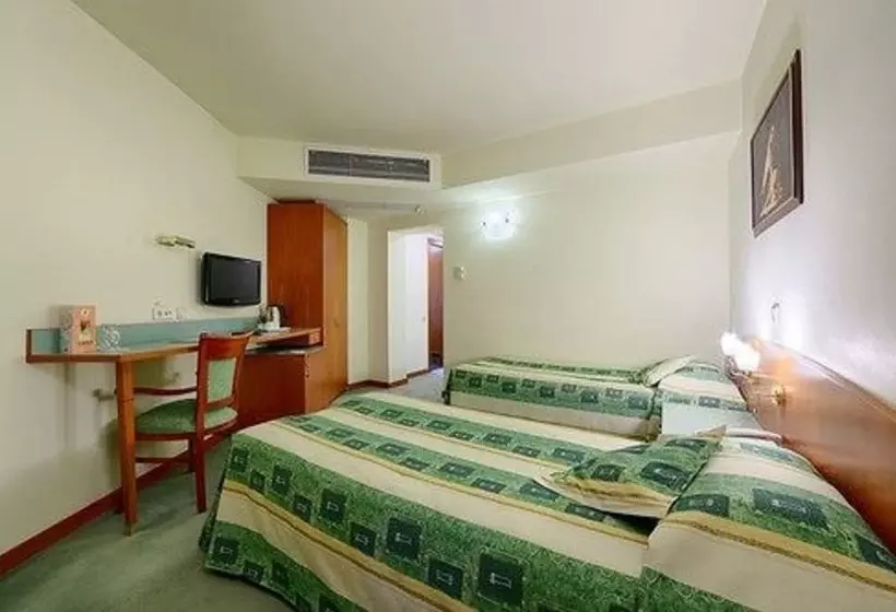 اتاق استاندارد, Duke Romana City Center