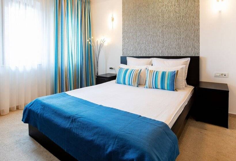 آپارتمان 2 خوابه, Duke Romana City Center