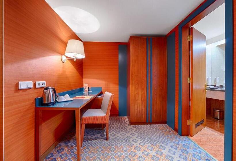 اتاق استاندارد, Duke Romana City Center