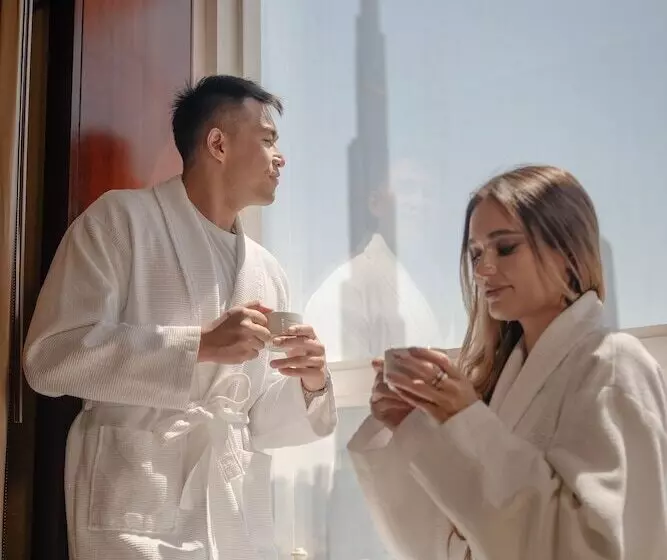 سوئیت اجرایی با مشاهده, Dusit Thani Dubai