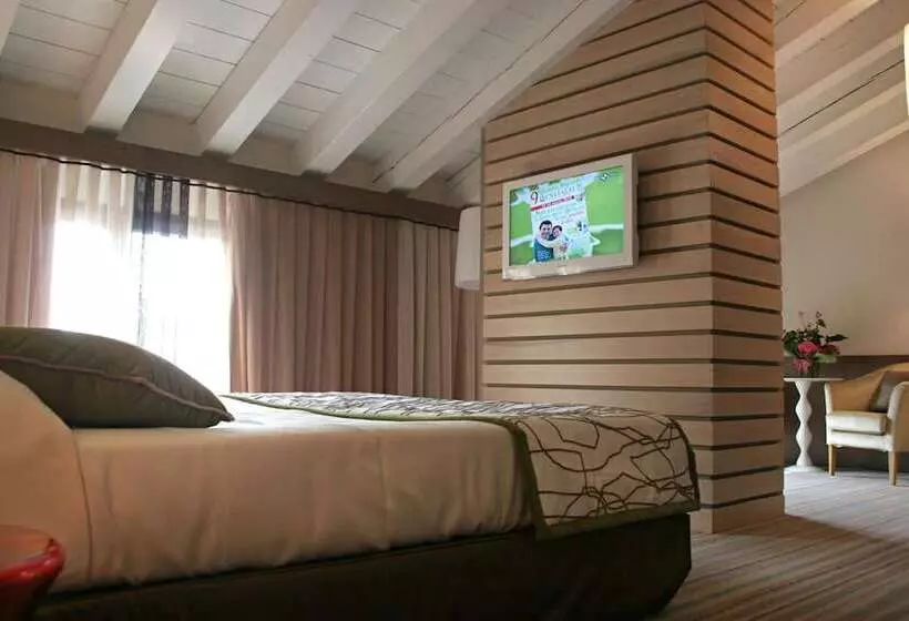 Suite Junior, Filanda