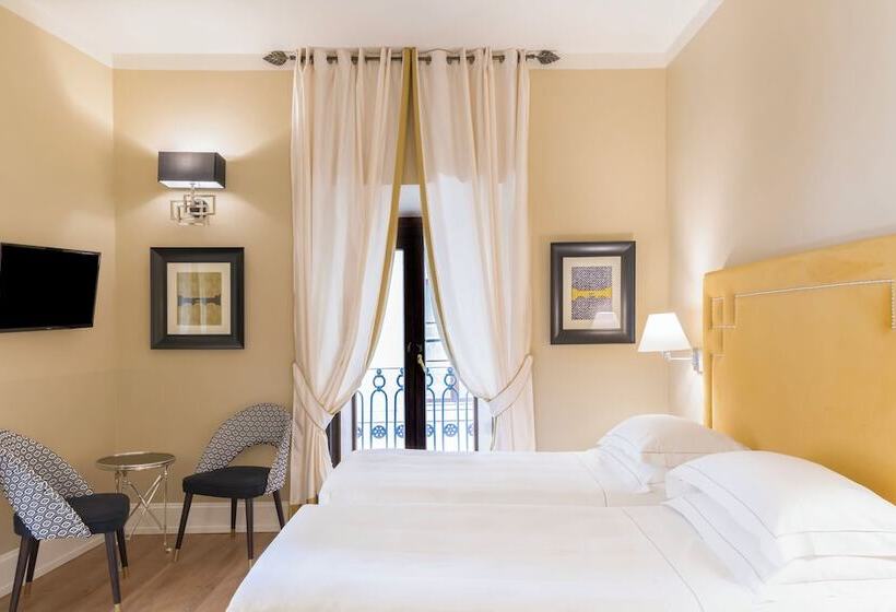 اتاق سوپریور, Grand Hotel Cavour