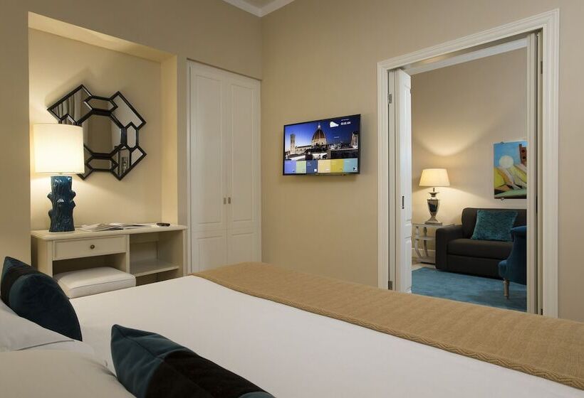 سوییت, Grand Hotel Cavour