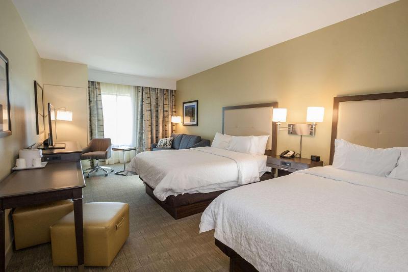 اتاق لوکس سه تخته, Grand Hotel Cavour