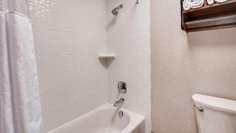 سوییت لوکس, Grand Hotel Cavour