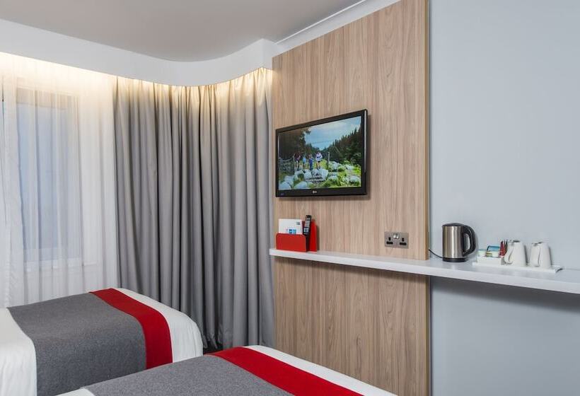 Номер Стандарт, Holiday Inn Express Cambridge, An Ihg