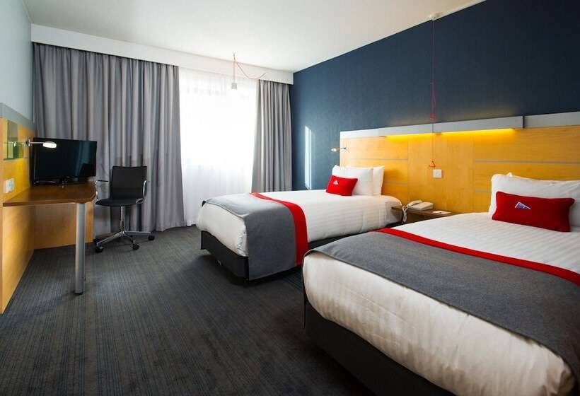 Номер Стандарт, Holiday Inn Express Cambridge, An Ihg