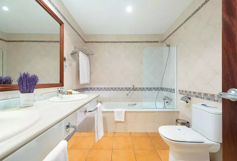 اتاق استاندارد با تراس و چشمانداز دریا, Ipv Palace & Spa - Adults Recommended