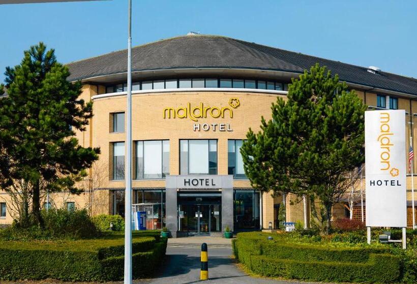 Номер Стандарт, Maldron Hotel Belfast International Airport