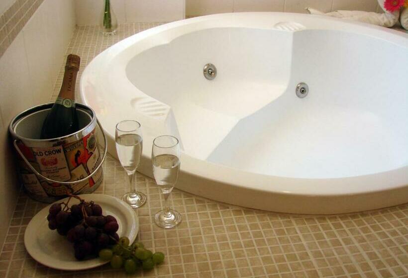 자쿠지 스위트, Melodia