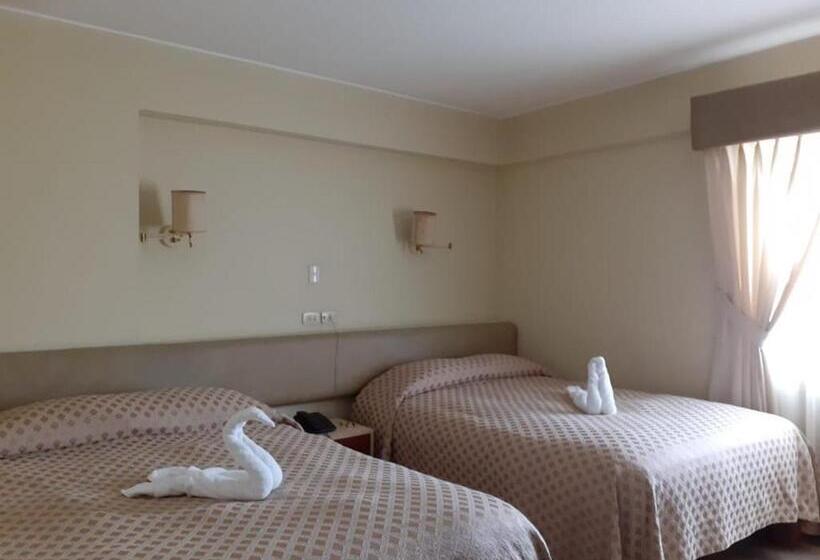 스탠다드 룸 더블 침대 2개, Melodia