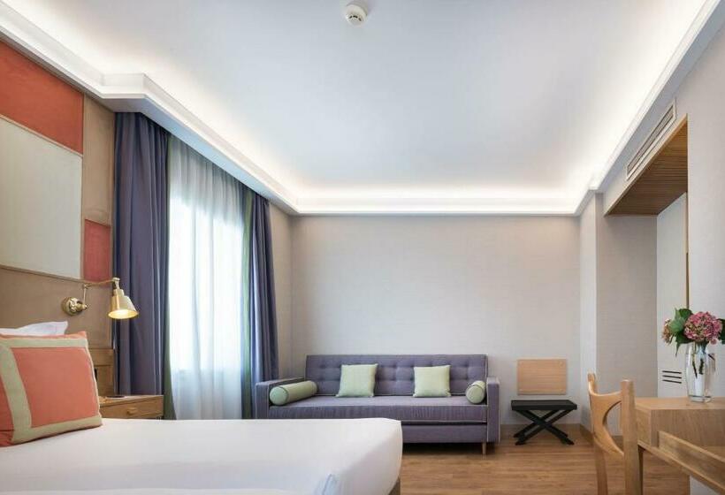 اتاق استاندارد سه نفره, Principe Pio