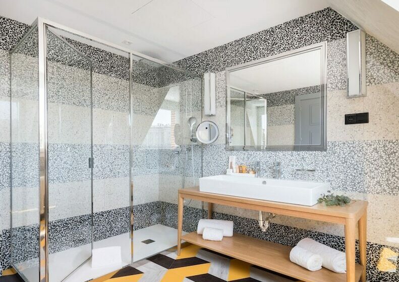 سوییت, Principe Pio