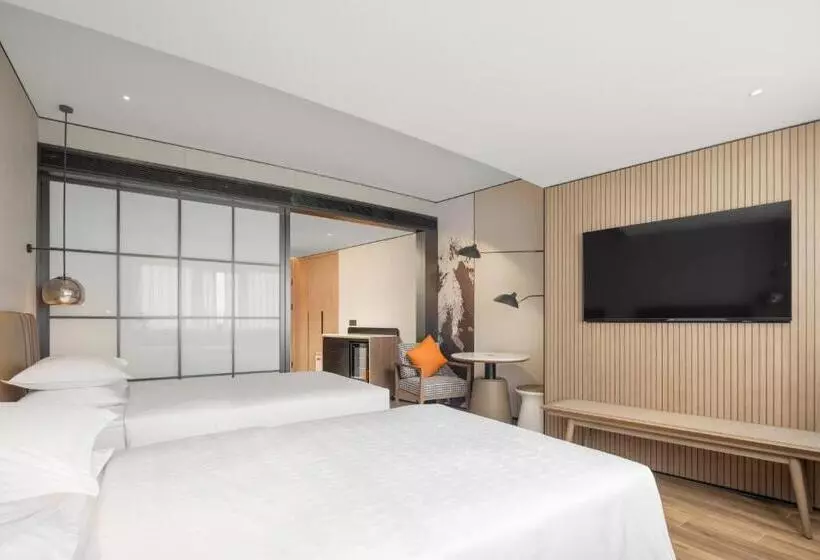 デラックスルーム, Sheraton Chengdu Lido