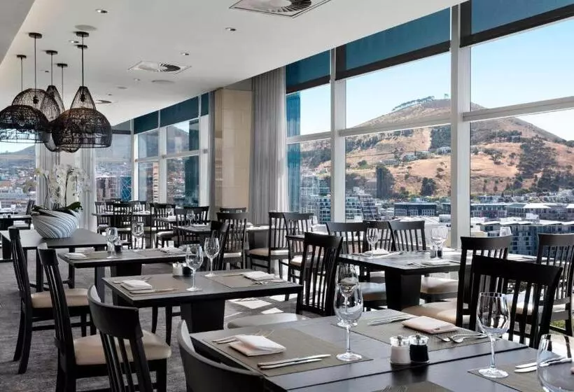 اتاق لوکس خانوادگی, The Westin Cape Town