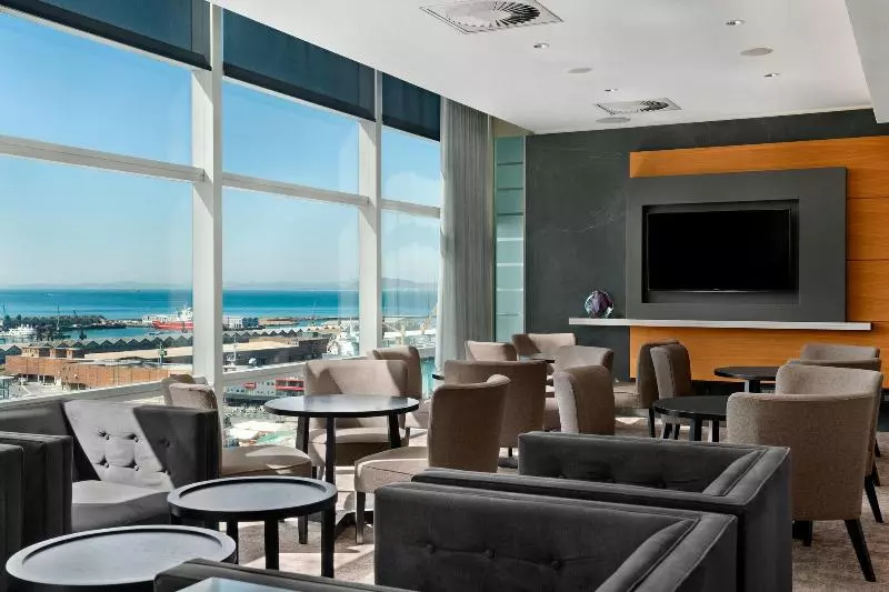 اتاق اجرایی با تخت بزرگ, The Westin Cape Town